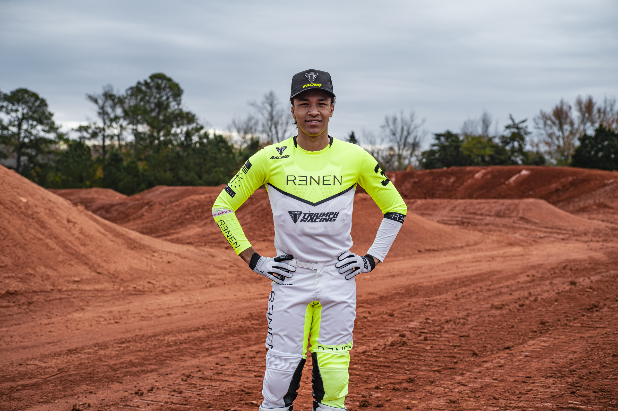 TRIUMPH RACING CONFIRMS AMA SUPERMOTOCROSS LINEUP FOR 2024 MXBars