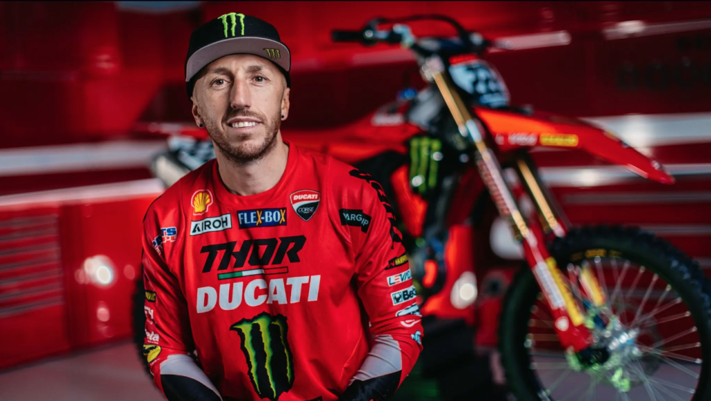 Exclusive Tour of the All-New Ducati DESMO with TONY CAIROLI